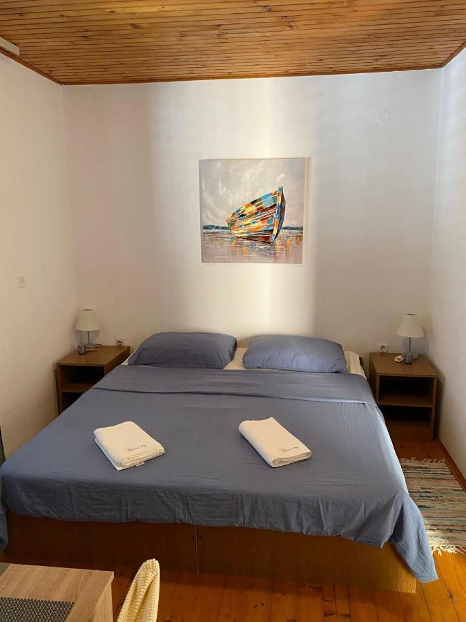 Apartmani Ines Марина Экстерьер фото