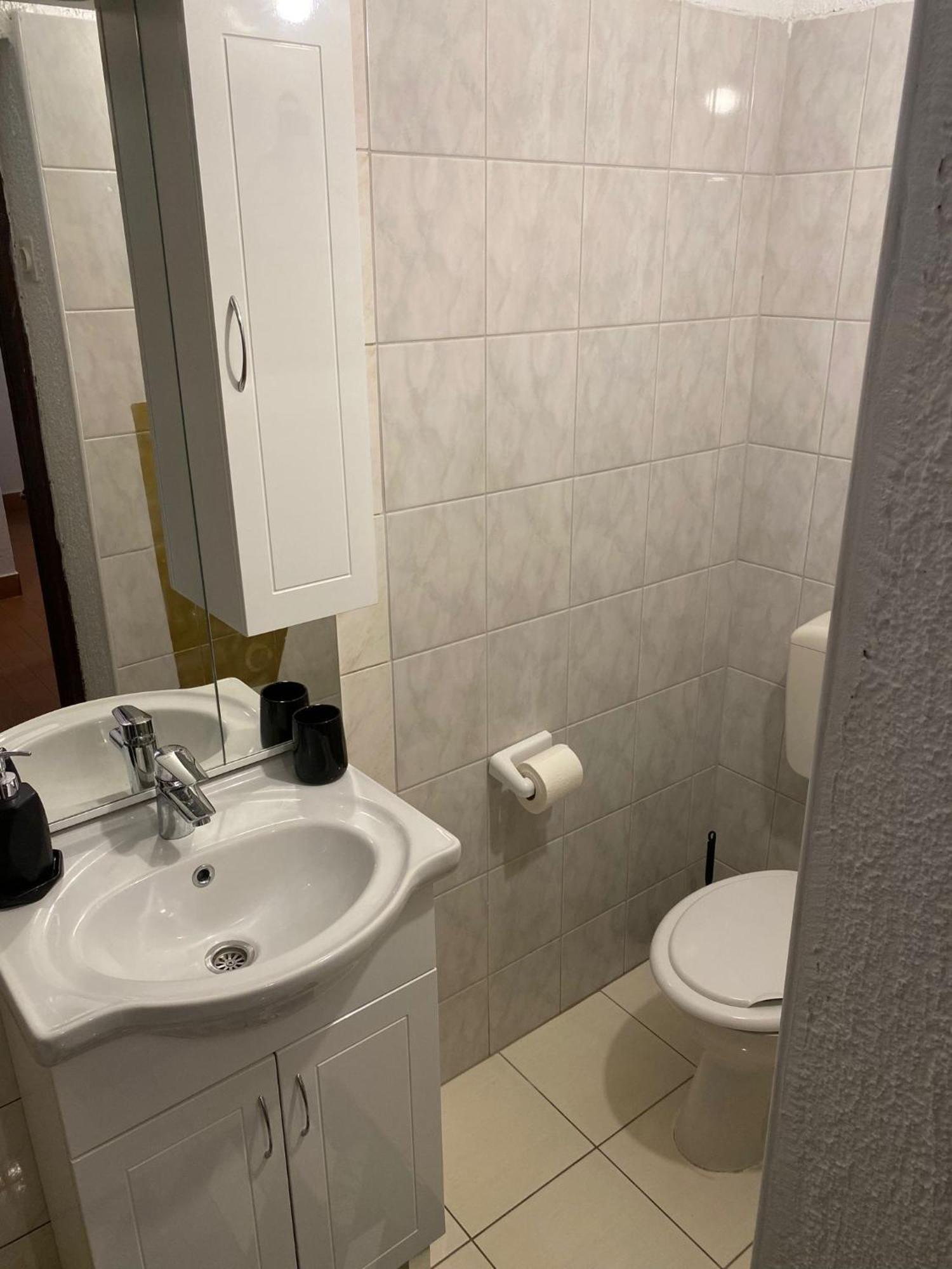 Apartmani Ines Марина Экстерьер фото